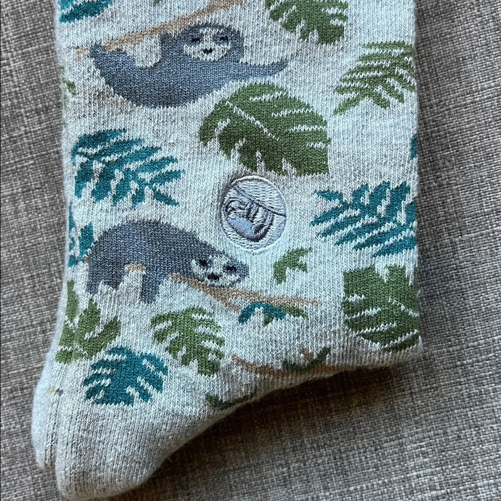 Conscious Step Organic Cotton Blend Sloth Socks NWT Adult